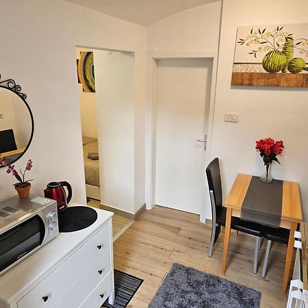 Apartment Maja - Strict Center Of Zagreb Exterior photo