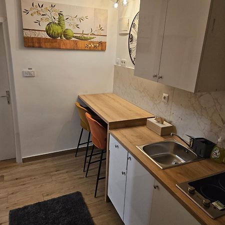 Apartment Maja - Strict Center Of Zagreb Exterior photo