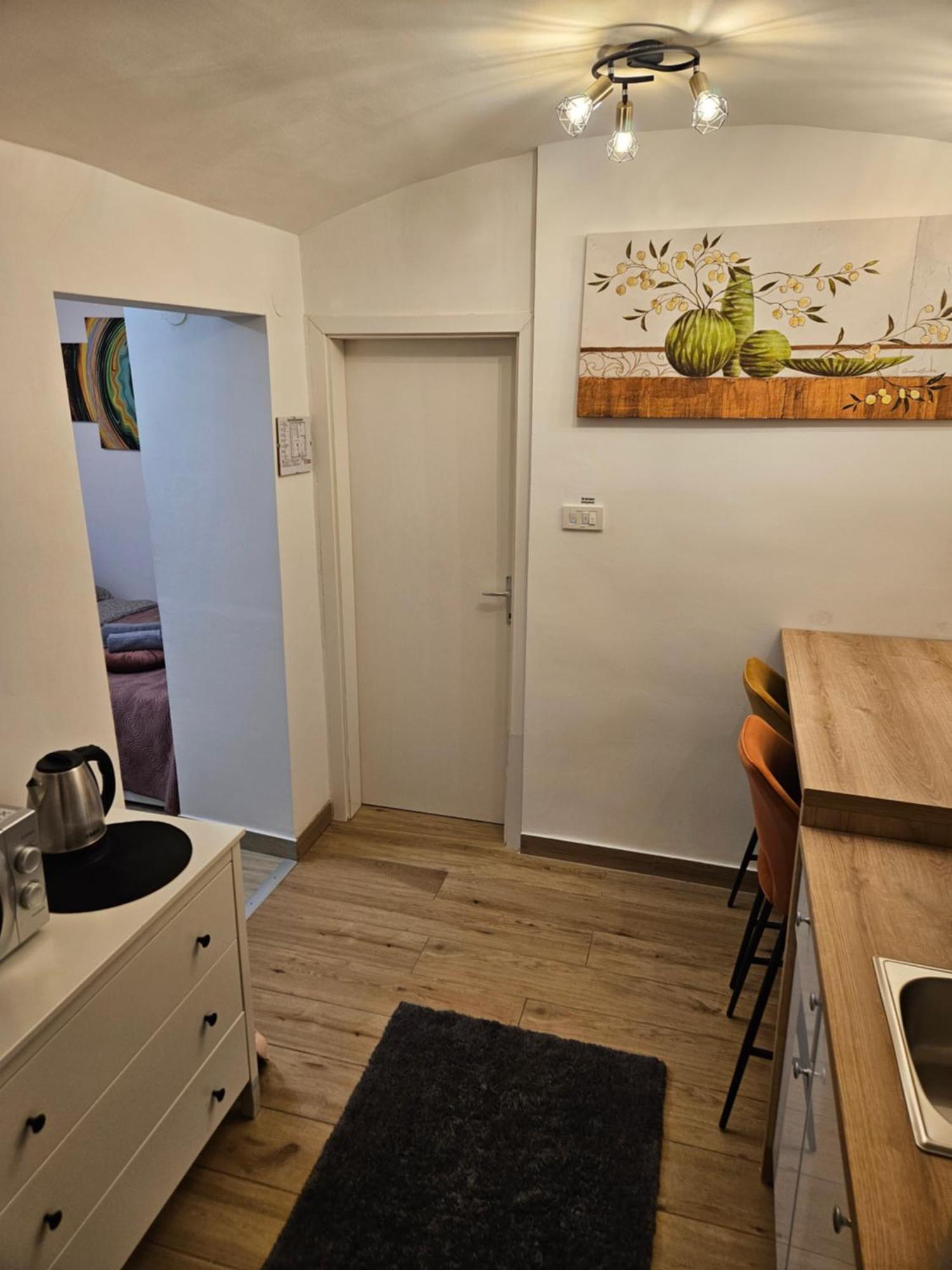 Apartment Maja - Strict Center Of Zagreb Exterior photo